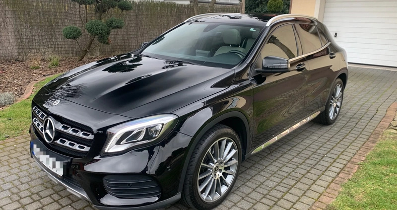 Mercedes-Benz GLA cena 96900 przebieg: 114700, rok produkcji 2018 z Tarnów małe 232